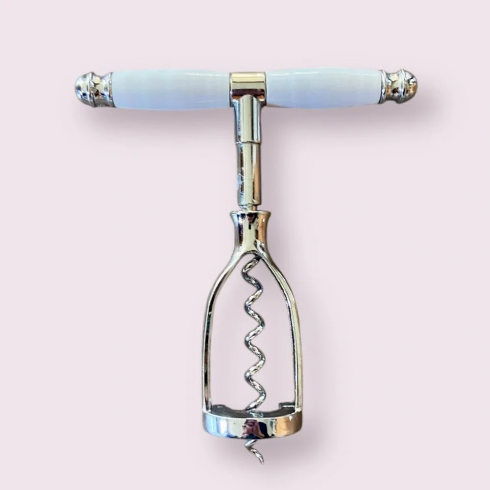 White Swirl Corkscrew